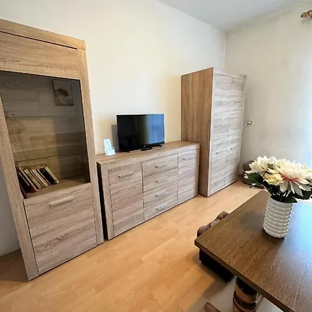 Apartment Al-dom Dworcowa 9 *